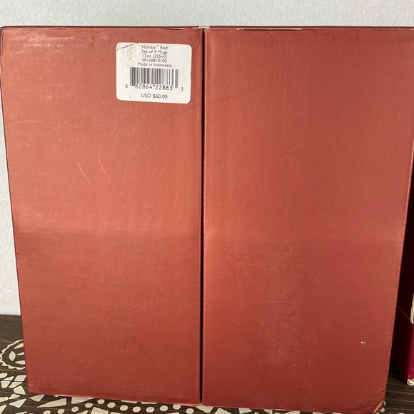 Lenox Holiday Red Dessert Plates Mugs Set of 4 - Picture 7 of 9